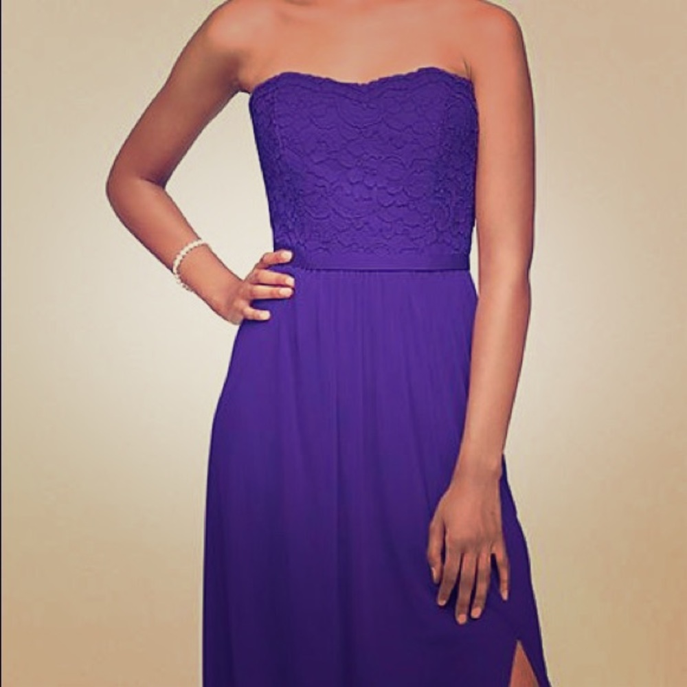 *SOLD* David’s bridal strapless bridesmaid dress